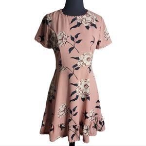 Love @ First Sight floral mini dress women's medium ruffle hem strappy back